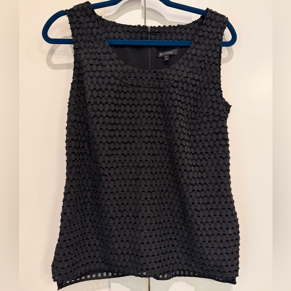 St. John Black Textured Sleeveless Blouse Size Small